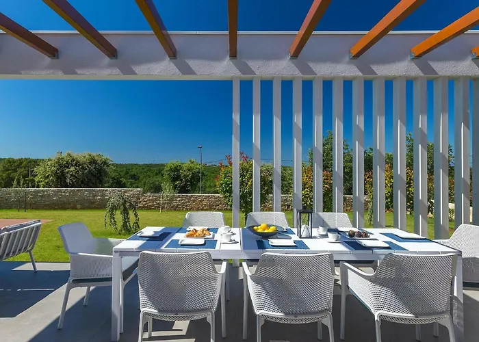 Sabina Vikendica Porec