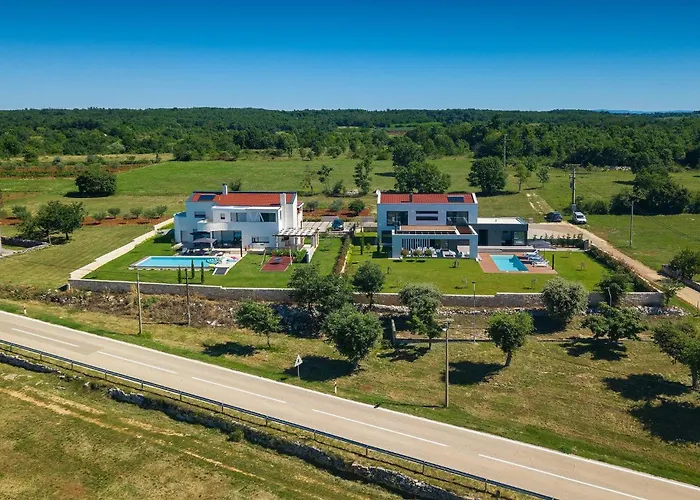 Sabina Vikendica Porec