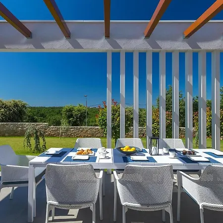 Sabina Holiday home Porec