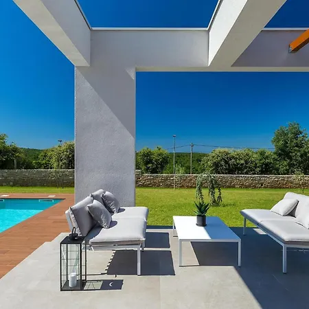 Sabina Holiday home