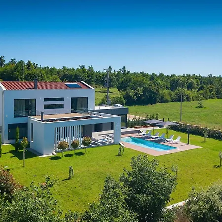 Sabina Holiday home