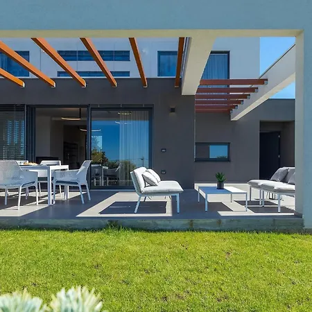 Sabina Holiday home